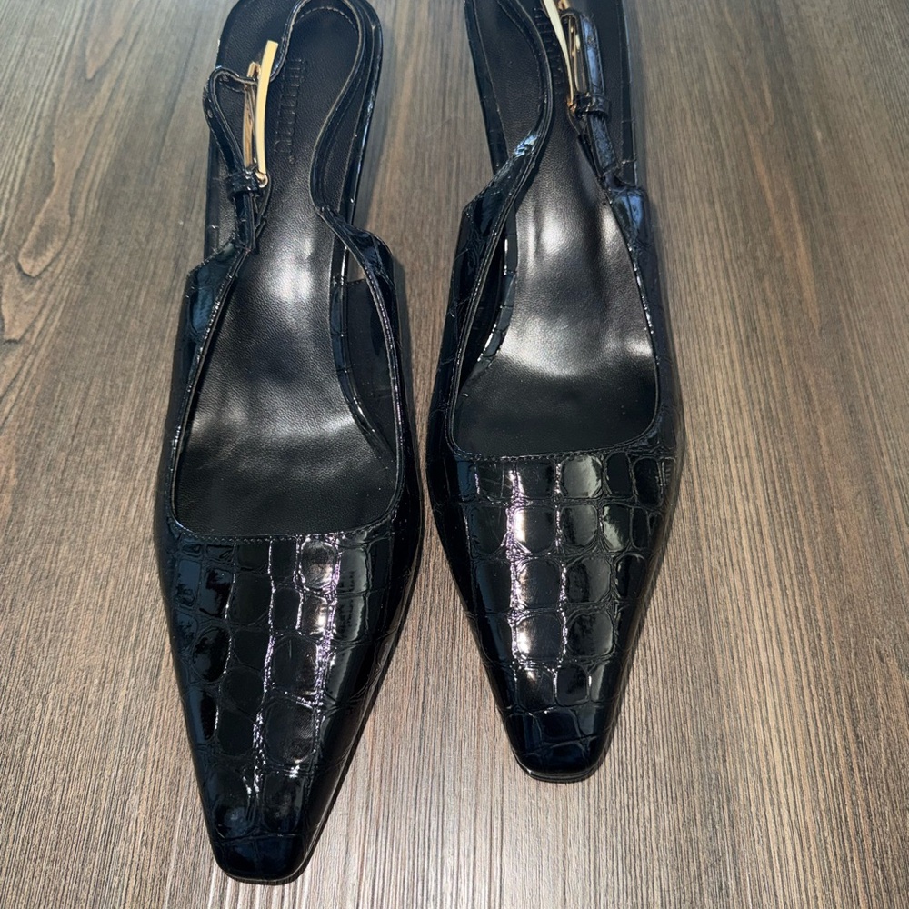 Elegant Black Croc-Embossed Women's Heels
